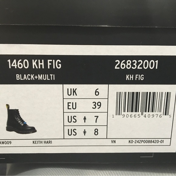 ICONIC! Dr Martens x Keith Haring BNIB! GORGEOUS BOOTS! USLadies/8 M/ 7 - Picture 9 of 12